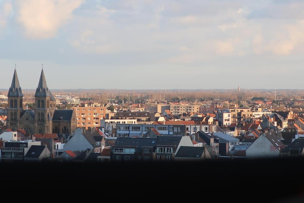 Royal Palace Zeedijk Oostende Appartement Met 2 Slaapkamers Exterior foto